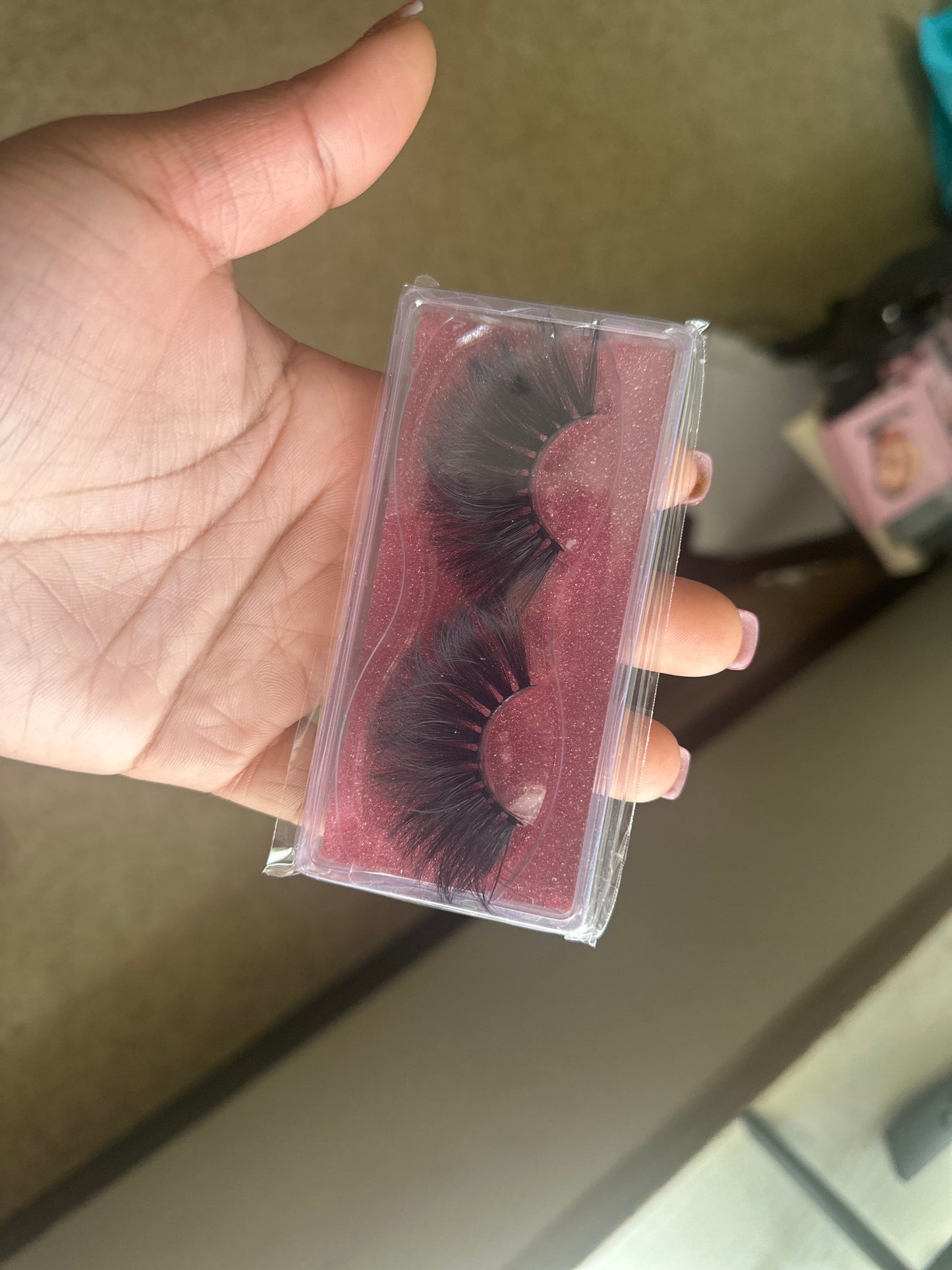 Lux lashes